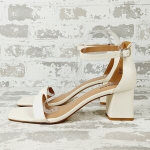 NEW Abound Finn White Faux Leather Square Toe Ankle Buckle Sandals W326